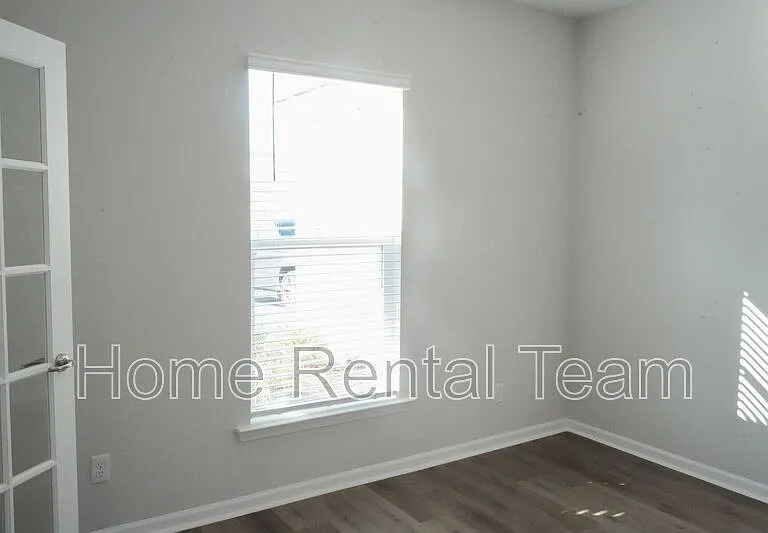 142 Brookline Dr — Photo 10