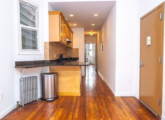 2nd image of 704 Leonard St #1A