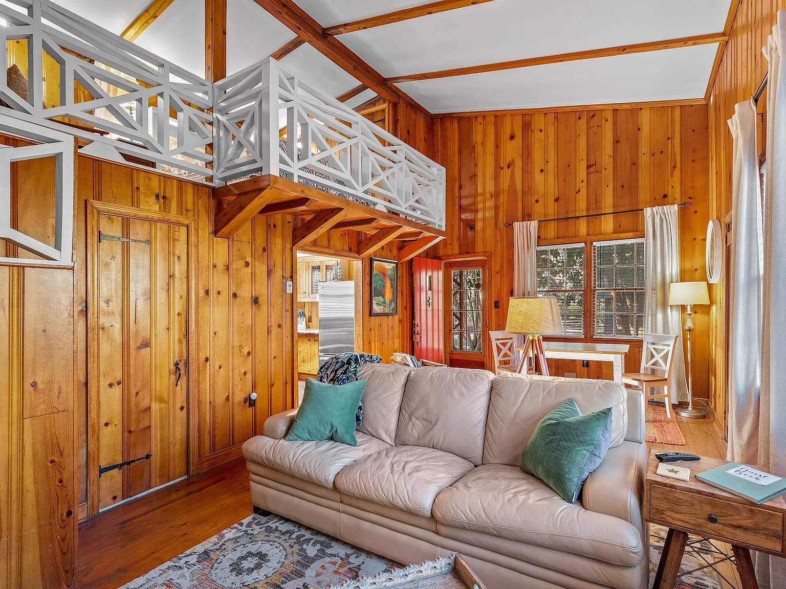1 bed, 1000 sqft, $1,800 — Photo 4