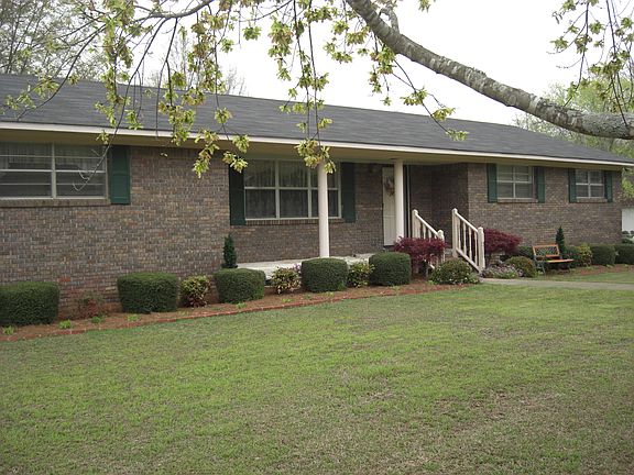 3 - Front of House, Closeup