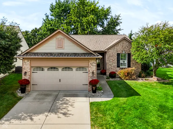 12854 Piccadilly Cir, Fishers, IN 46037