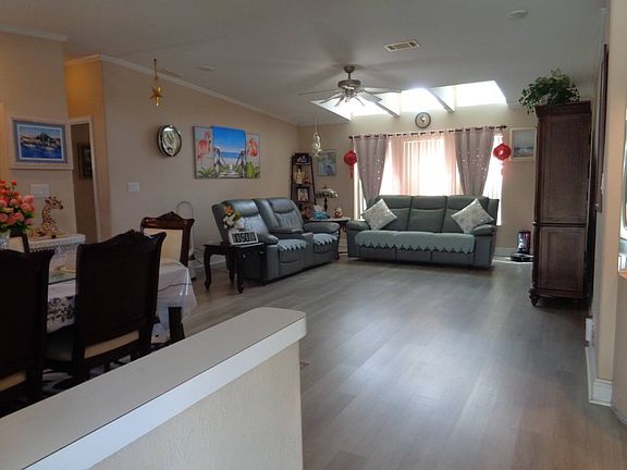 5th image of 1663 Deverly Dr.