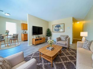 1558 E 125th St, Olathe, KS 66061