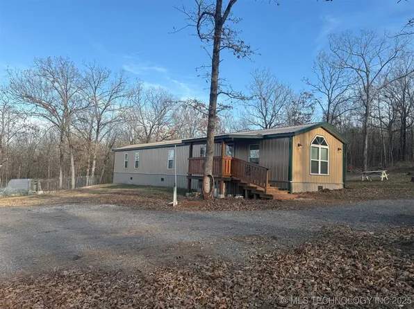 22174 S Black Valley Rd, Tahlequah, OK 74464