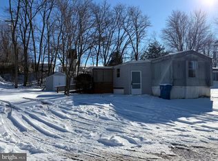 8 Chesapeake Est, Thomasville, PA