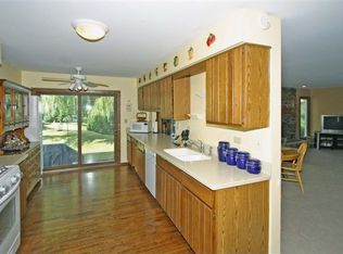707 Ascot Ct, Hoffman Estates, IL 60169