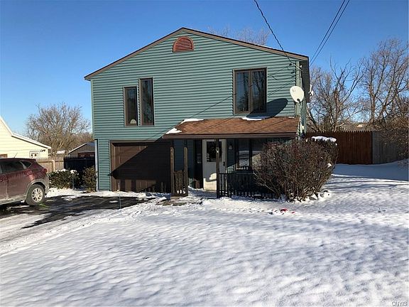 3rd image of 4560 Wilcox Pl