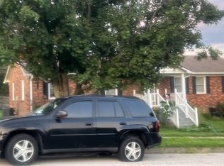 206 Peachtree Rd, Nicholasville, KY 40356