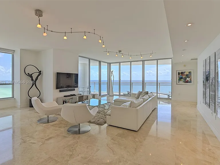 3535 S Ocean Dr #2002 — Photo 8