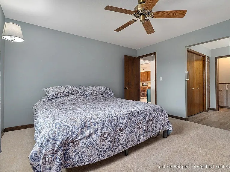 6980 Holly Hill Ct SW — Photo 18