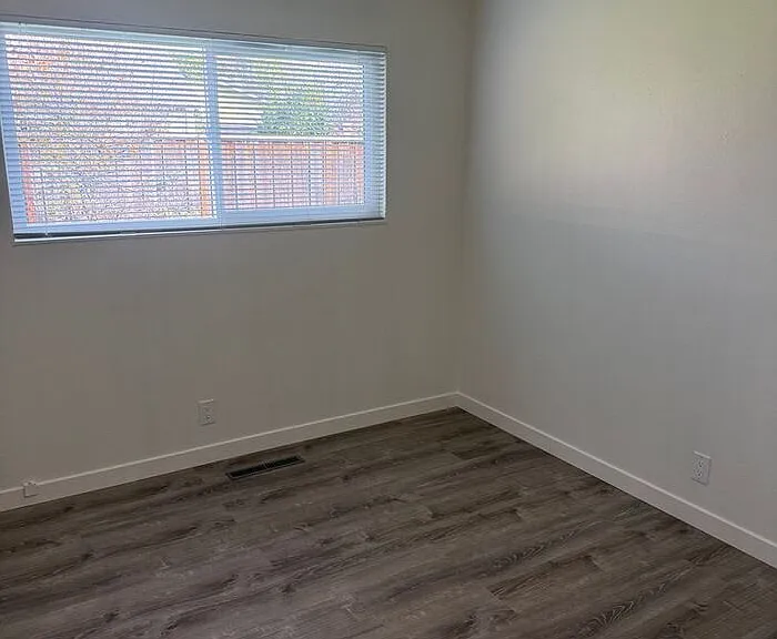 40352 Robin St — Photo 7