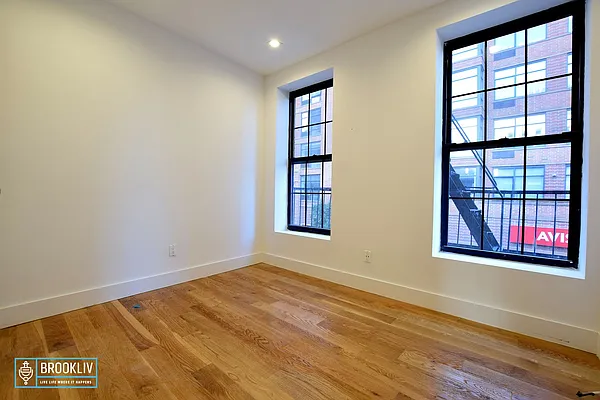 Rented by null | media 8