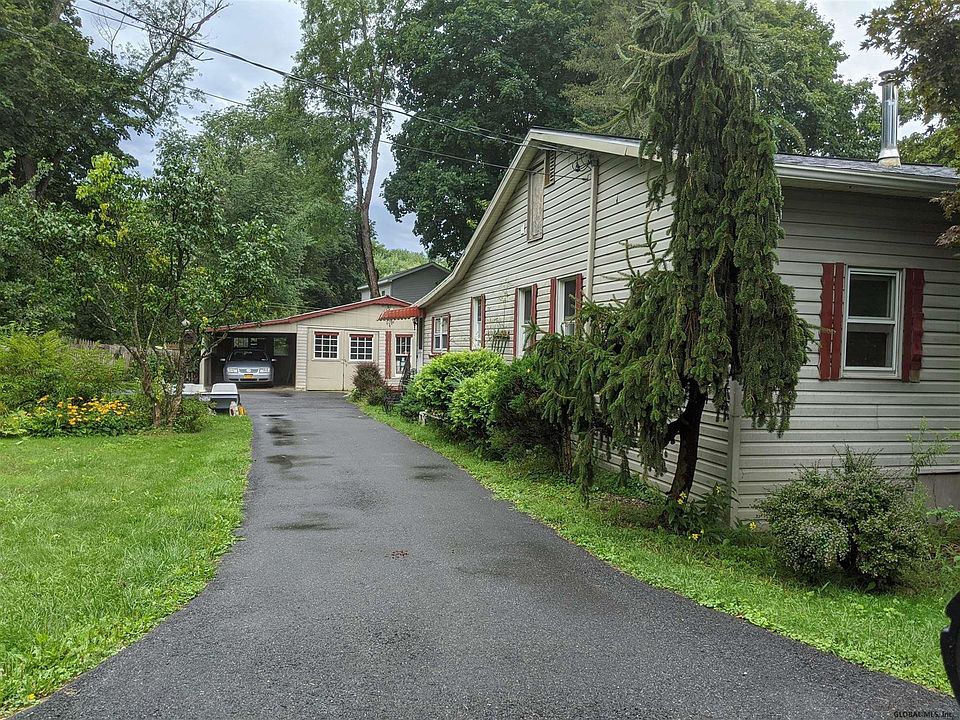 2nd image of 51 Pittsfield Ave