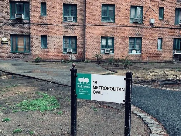 18 Metropolitan Oval #8A, Bronx, NY 10462