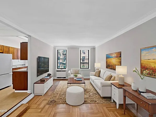 41-07 42nd St #2J, Sunnyside, NY 11104