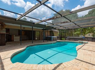4017 Barwood Ct, Tampa, FL 33624