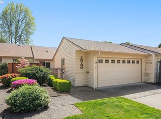 15760 SW Greens Way, Portland, OR 97224