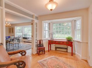 2 Glenwater Ln, Setauket, NY 11733