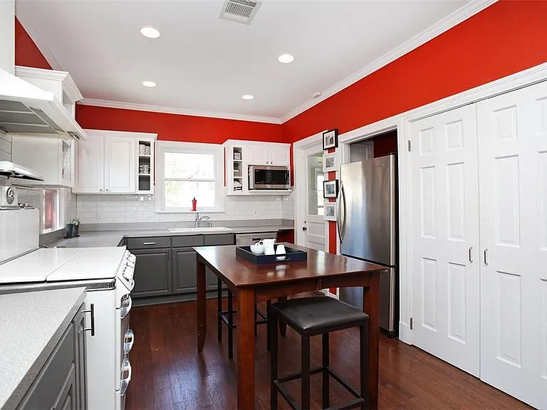 5347 Ridgedale Ave — Photo 4