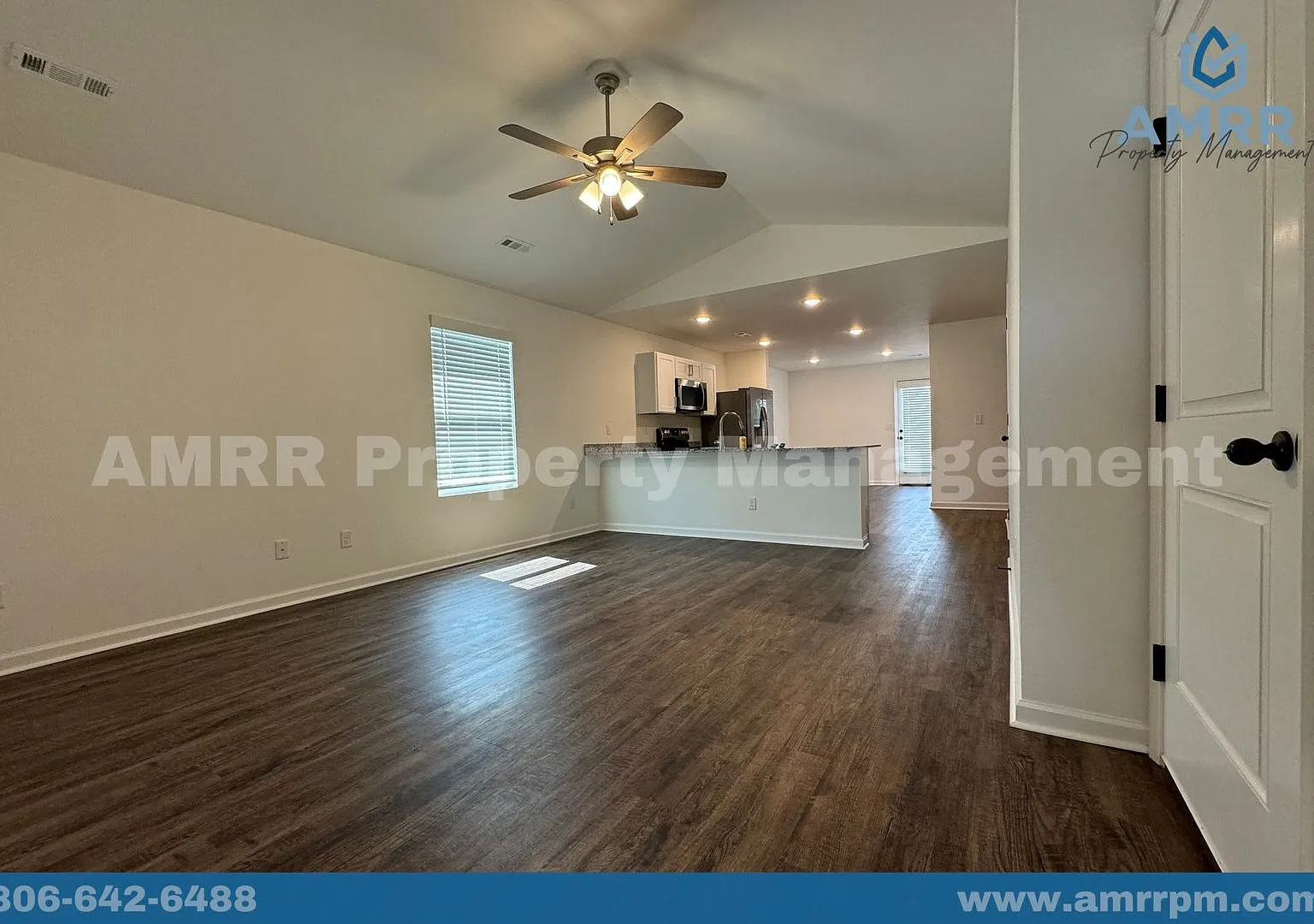 New Beginnings Start With Amrr: 4 Bedrooms In Webb City Isd — Photo 4