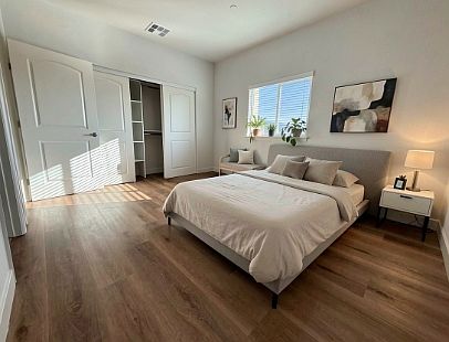 2nd image of 300 W Foothill Blvd #306A