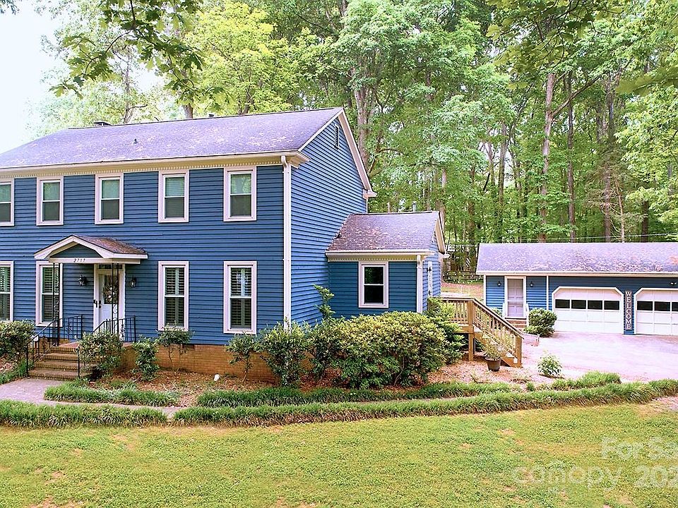1st image of 2717 Connemara Dr