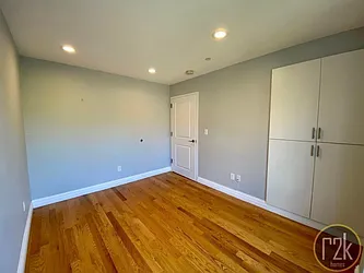 Rented by Realty 2000 Corp