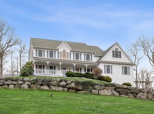 3 Stone Ridge Rd, Sussex, NJ 07461