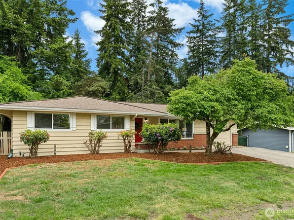 804 Lynnwood Avenue NE, Renton, WA 98056