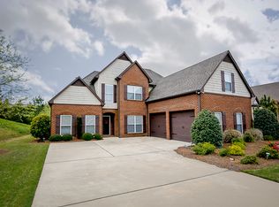 303 Dawns Way, Trussville, AL 35173