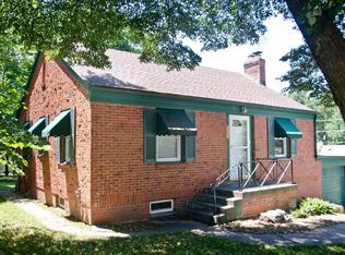 5631 Pine St, Omaha, NE 68106