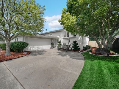 621 Pierce Ave, Dyer, IN, 46311