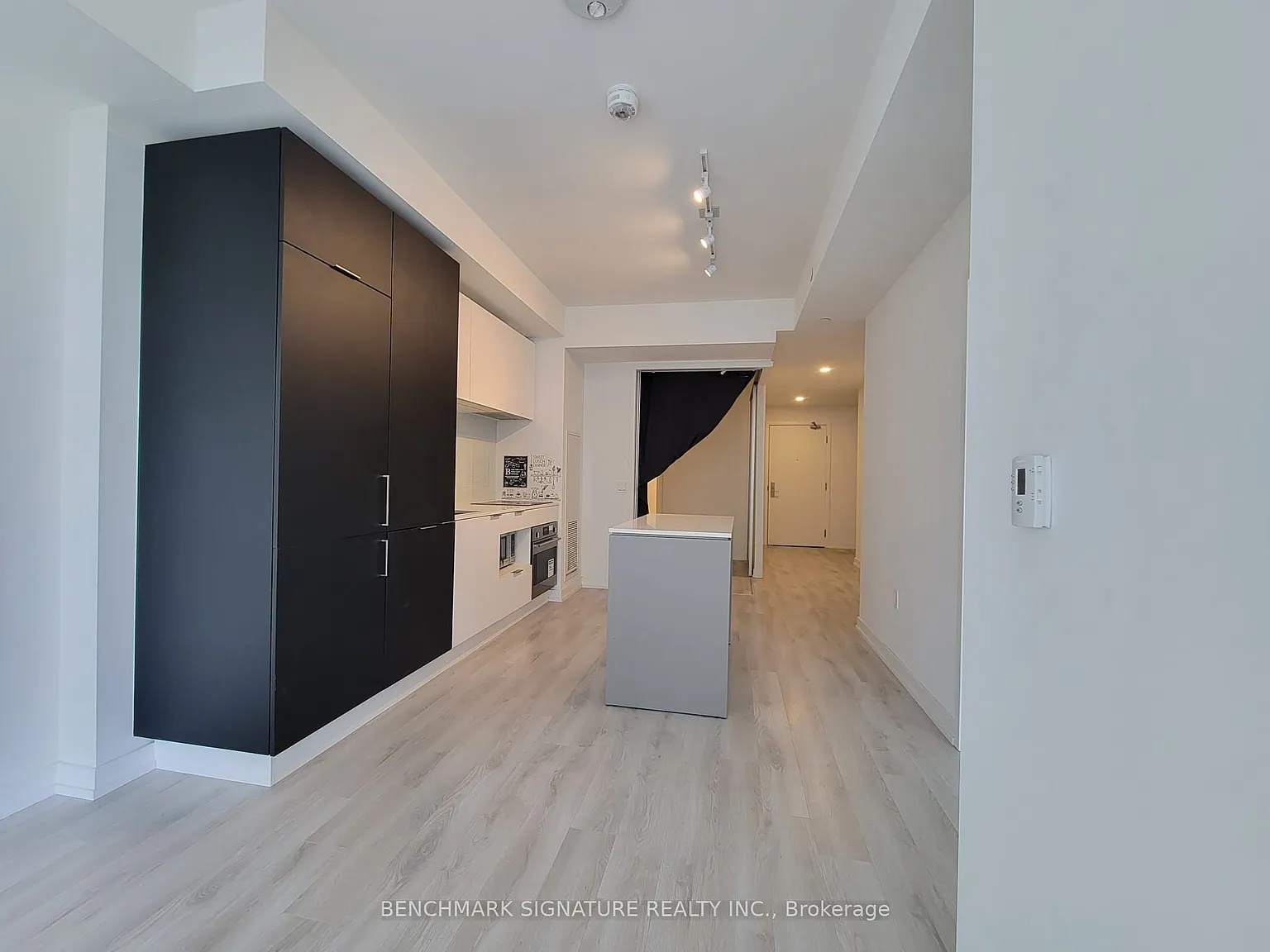 3 bed, $3,150 — Photo 4