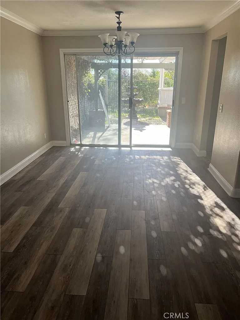 3 bed, 2.5 bath, 1950 sqft, $2,900 — Photo 3