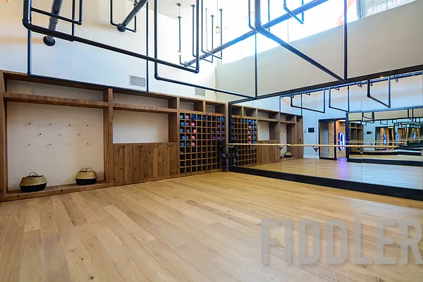 Rented by The KCI Group | media 33