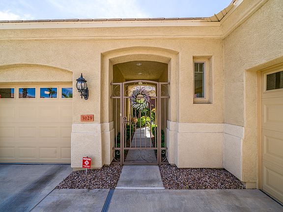 4th image of 3029 E Turnberry Dr