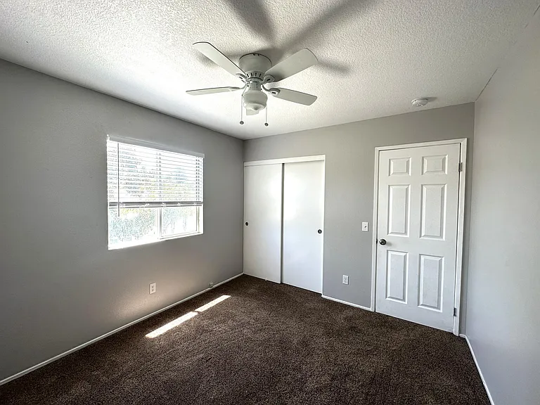 43435 Tylman St — Photo 23