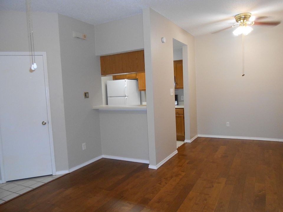 1st image of 3209 Donnelly Cir