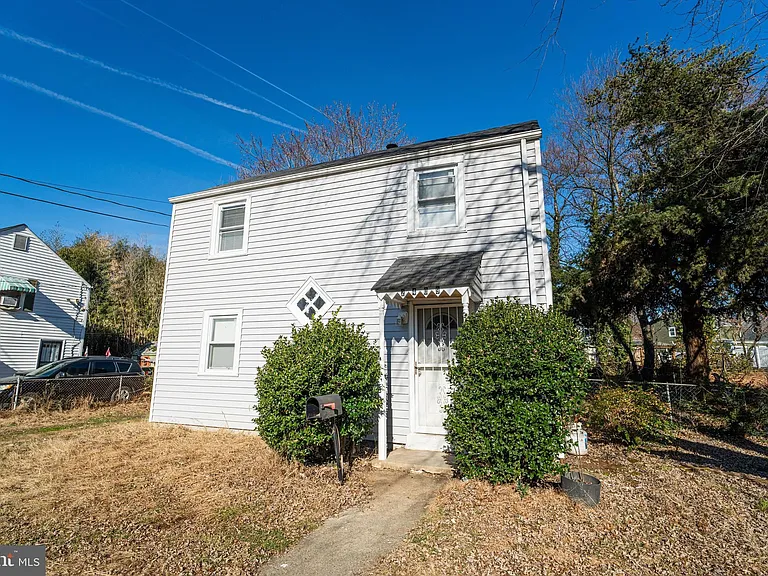 2409 Greeley Pl — Photo 30