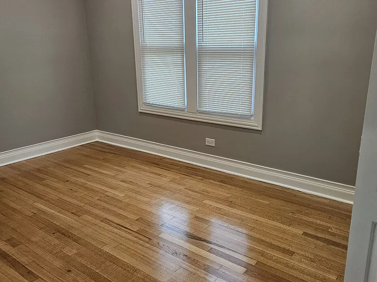 5934 W Wilson Ave #2 — Photo 10