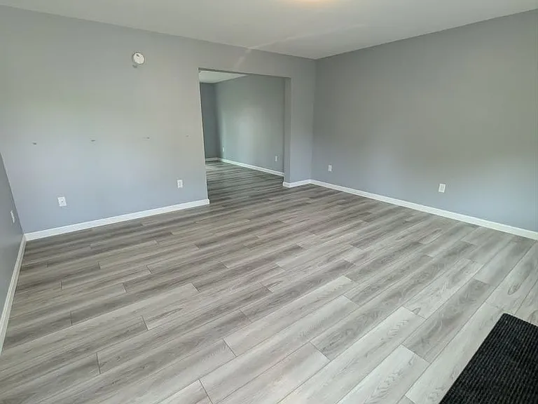 53 Oak St — Photo 18