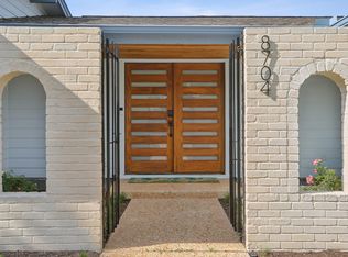 8704 Balcones Club Dr, Austin, TX 78750