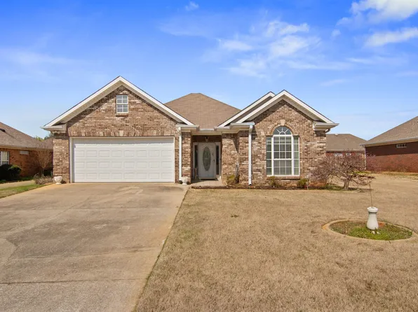 1680 Bradford Ln, Bessemer, AL 35022