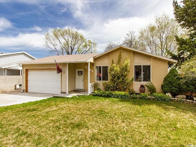 1st image of 6005 S Paprika Cir