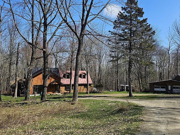 3rd image of 508 Mile Hill Road