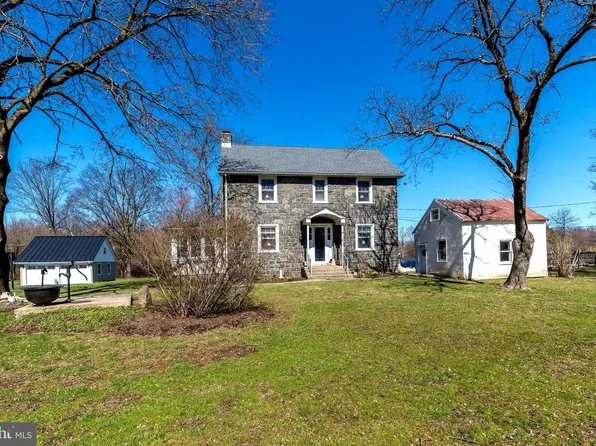 1219 Ridge Rd, Sellersville, PA 18960