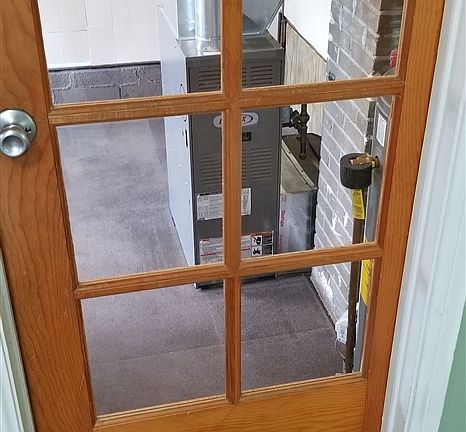 5th image of 6221 S Case Ave