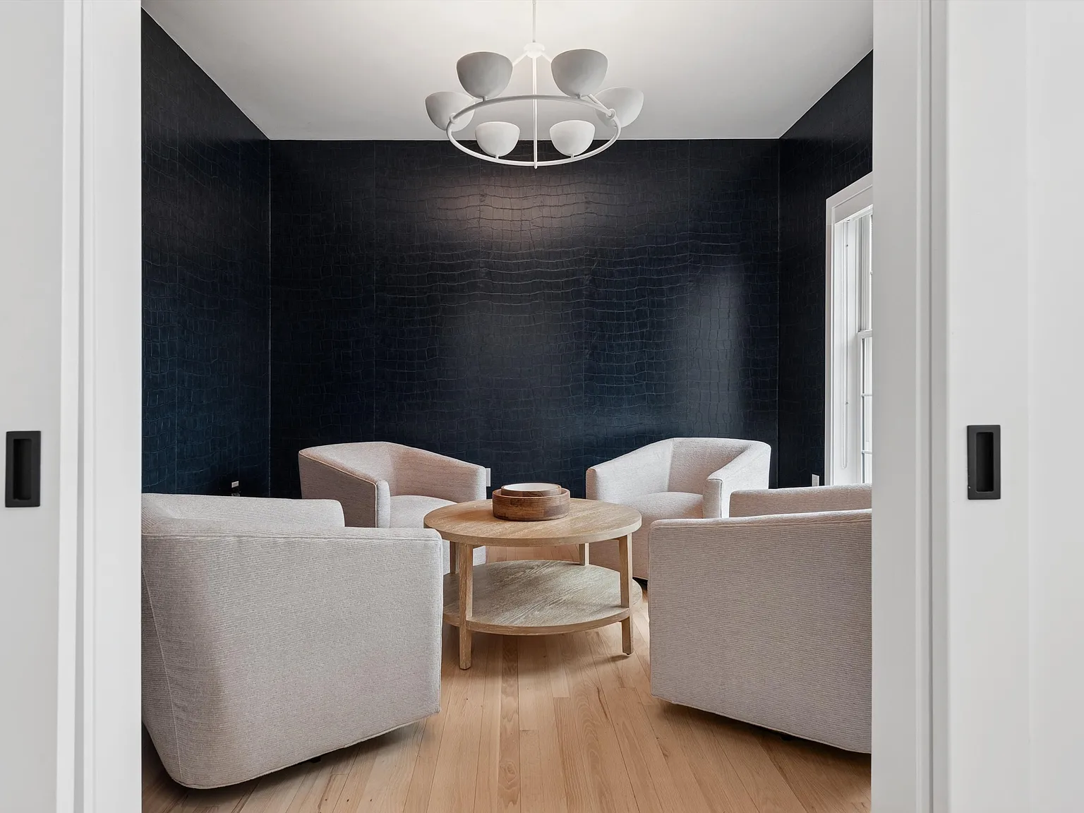 Sag Harbor Summer in Style Your Coastal Cape Escape! — Photo 3