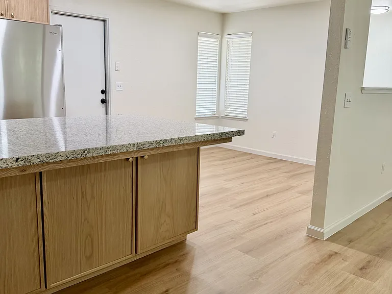 814 S Cindy St — Photo 18
