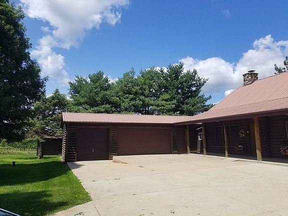 3 car attached garage